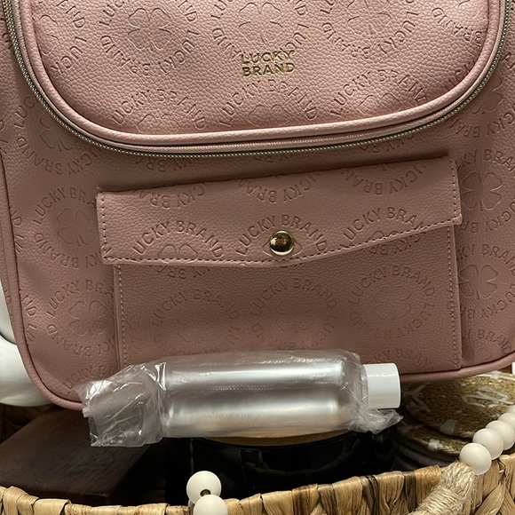 LUCKY BRAND LARGE COSMETIC BAG - Picture 13 of 13